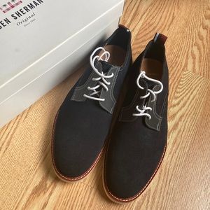 Ben Sherman Mens blue suede shoes new in box.